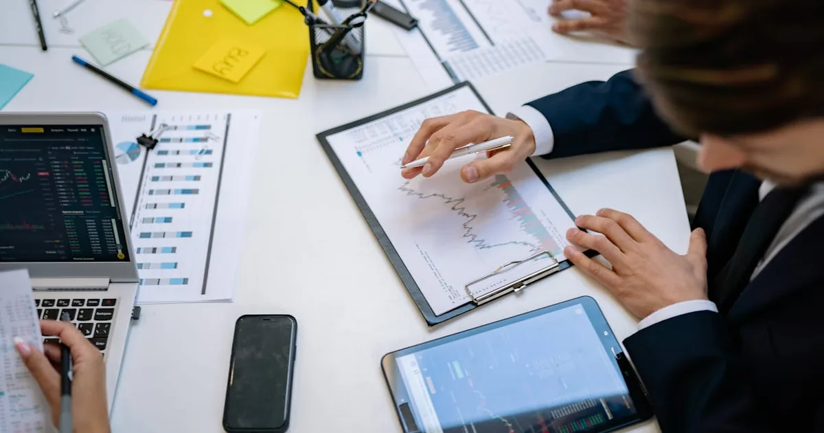 Linkedin Learning vs Domestika para aprender Illustrator